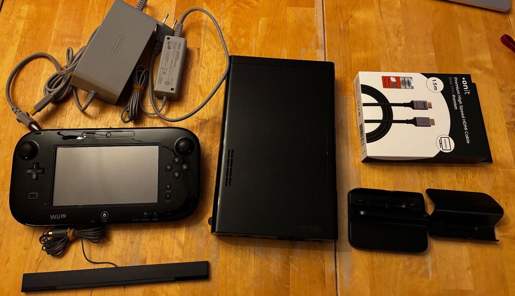Nintendo Consoles: WiiU Konsole – D'occasion à Frenkendorf par gelbeZinnie