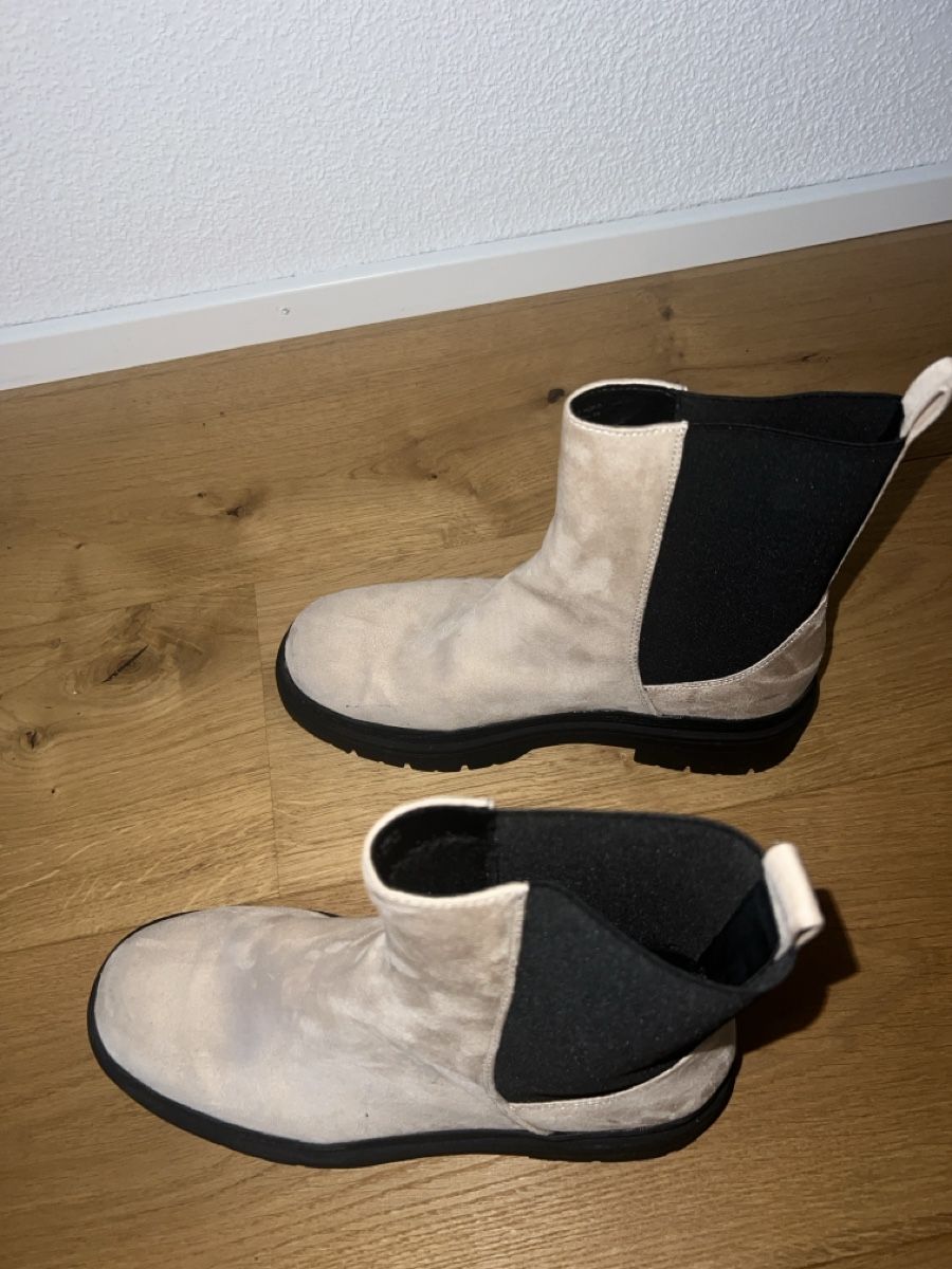 Damenschuhe: Onlygo Boots / Winterstiefem Beige Gr. 39 – Gebraucht aus Luzern von Whateverr 3