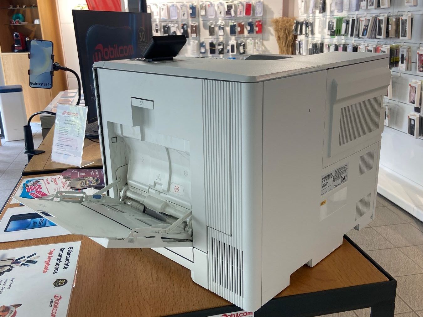 Imprimantes: HP LaserJet Enterprise M652 Multifunktionsdrucker gebraucht – D'occasion à Liestal par ProfPhone 3