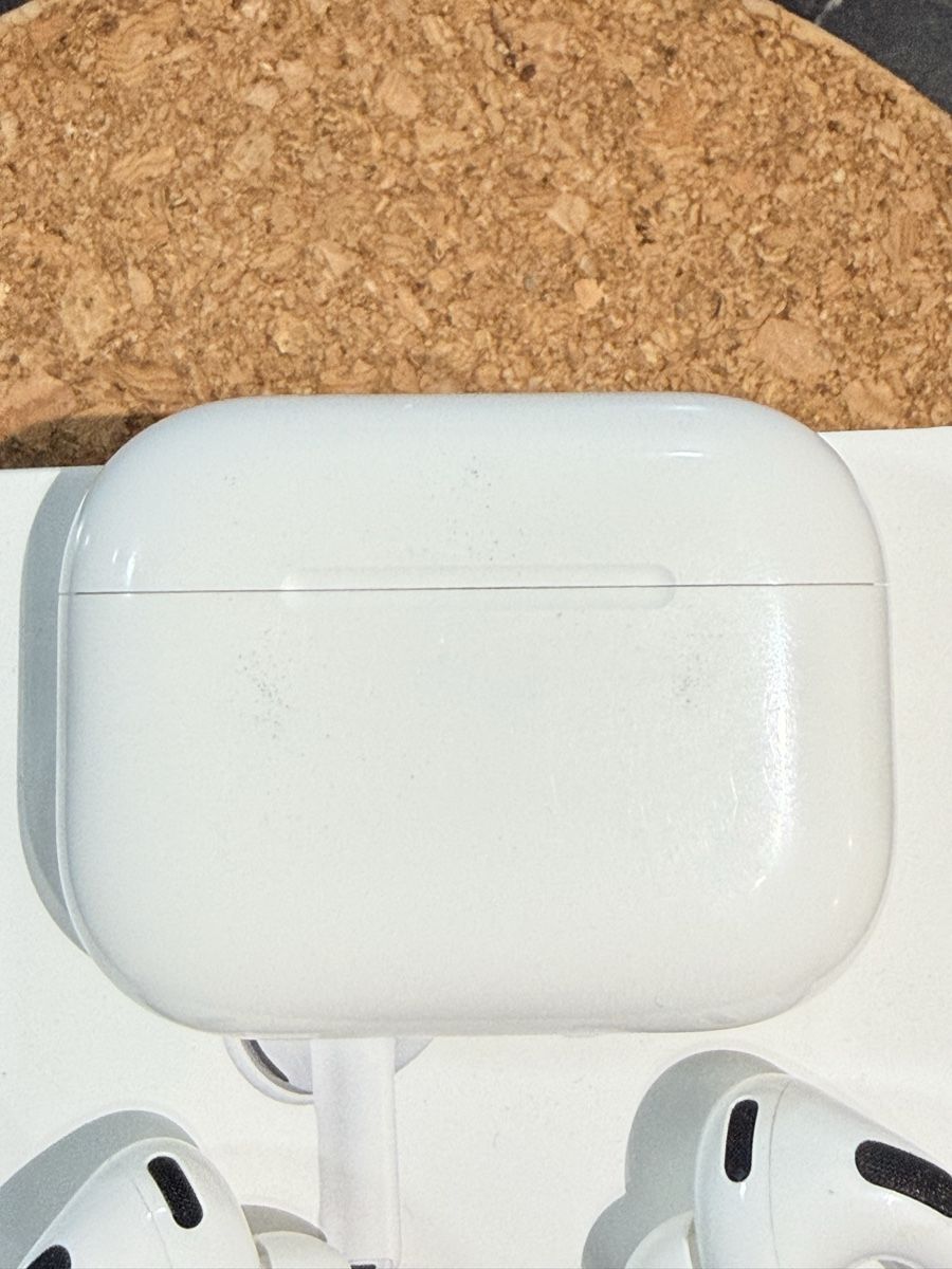 Apple Kopfhörer: AirPods Pro 3  – Gebraucht aus Pomy von Asw.luxury 1