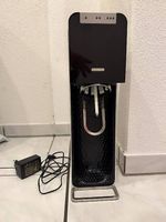 Älterer SodaStream in gutem Zustand - mit neuem CO2-Zylinder