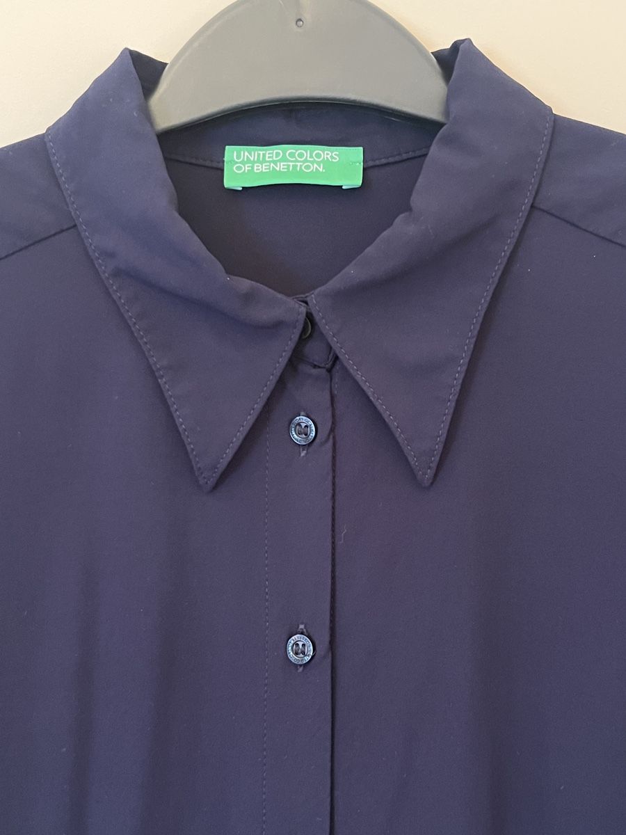 Benetton Blusen: Navy Blue Button down shirt Benetton – Gebraucht aus Zürich von Nowstalgia 1