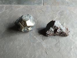 2 x Mineralien