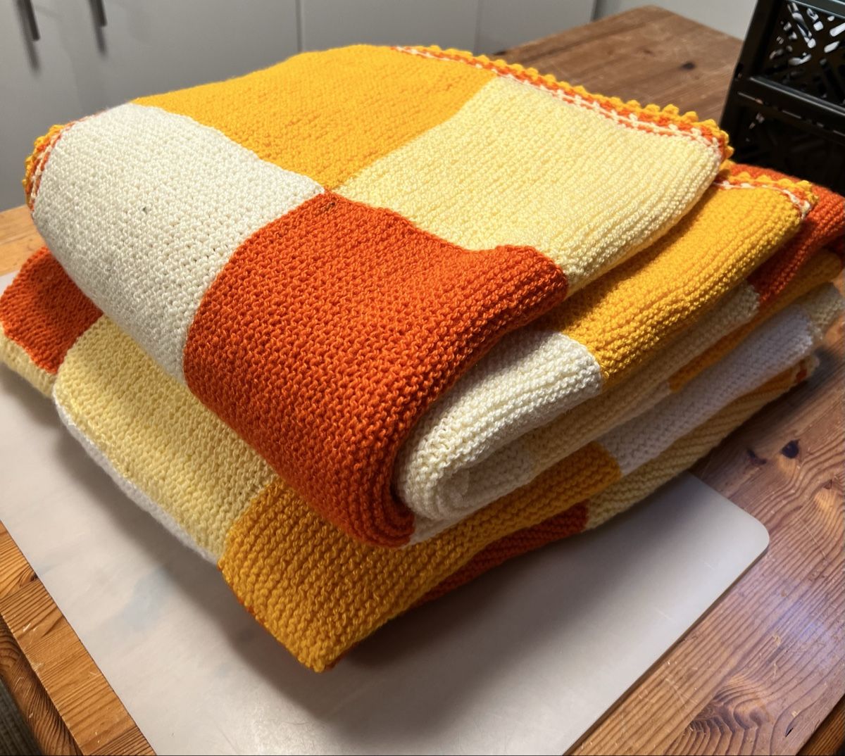 Decken: Wolldecken 2 Stk Patchwork – Neu (gemäss Beschreibung) aus Sevelen von Ritiplampi