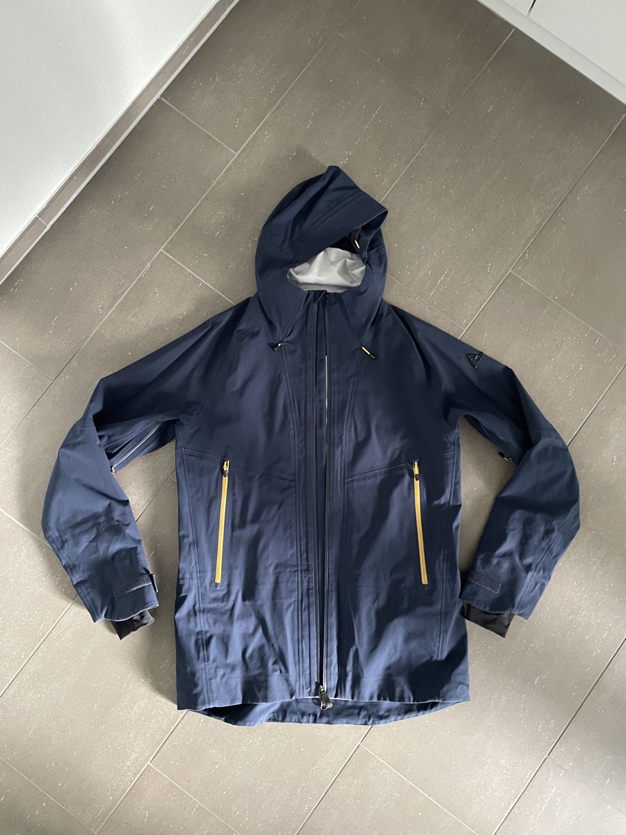 Jacken: Männer Outdoor-Jacke – Gebraucht aus Abtwil SG von arosana13