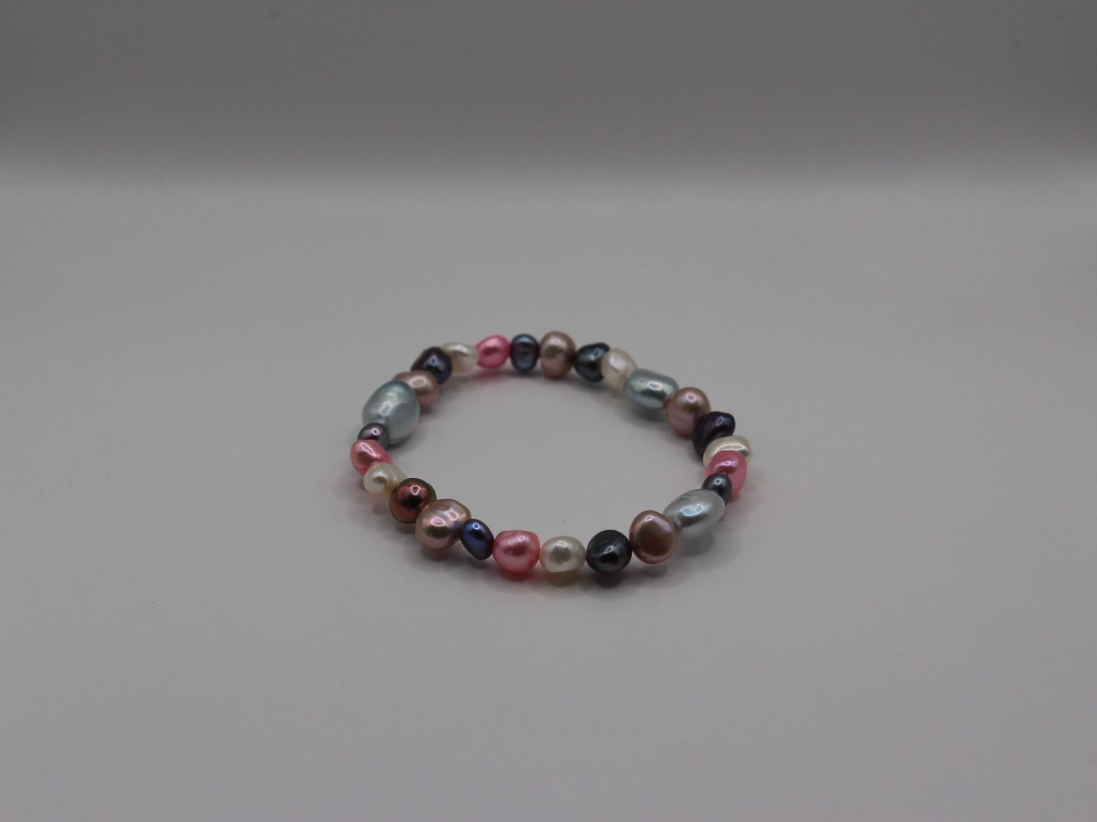 Bracciali & Braccialetti: **NEU** Armband aus echte Süsswasserperlen – Nuovo (secondo la descrizione) da Luzern venduto da jul_bn7b 1