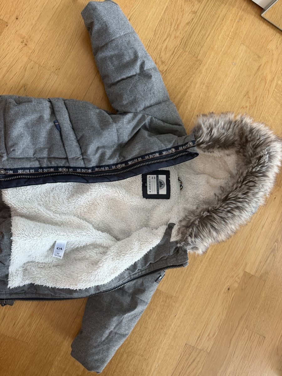 C&A Vestes & Manteaux: Winterjacke C&A 92 cm  – D'occasion à Sion par ppi_l6qr 1