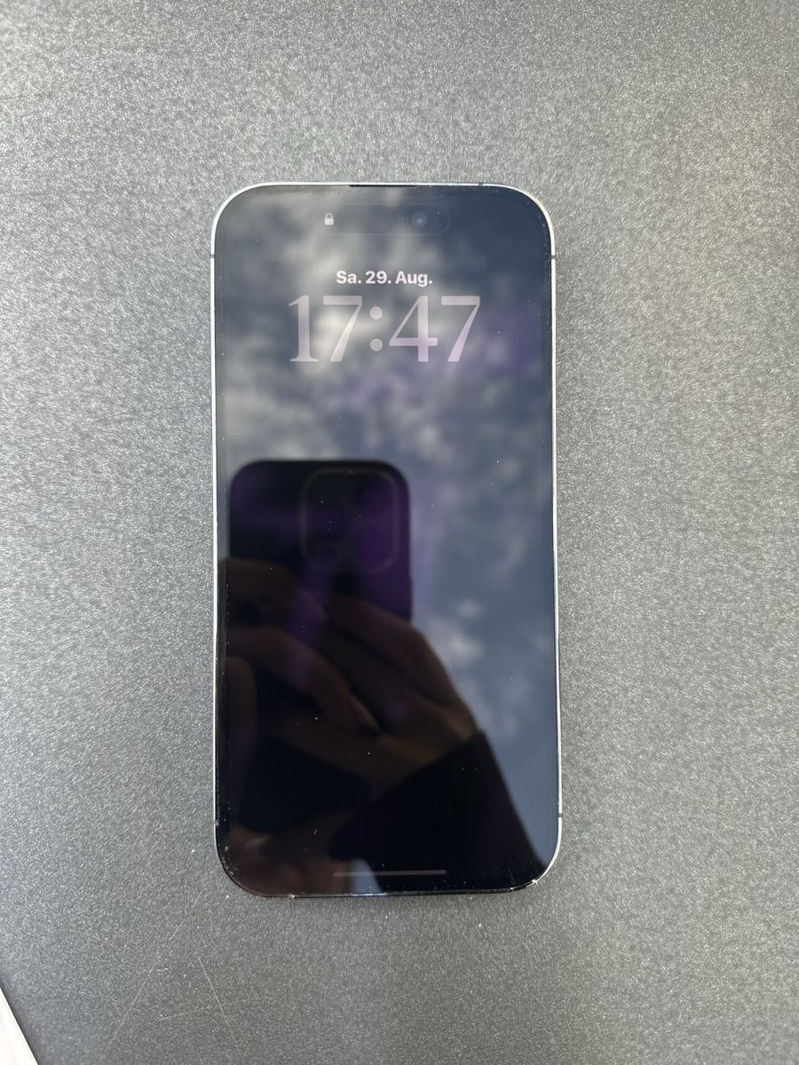 Apple Telefoni cellulari / Smartphones: Apple iPhone 14 Pro lila 128GB – Usato da Kerzers venduto da Fabriziiiia 1