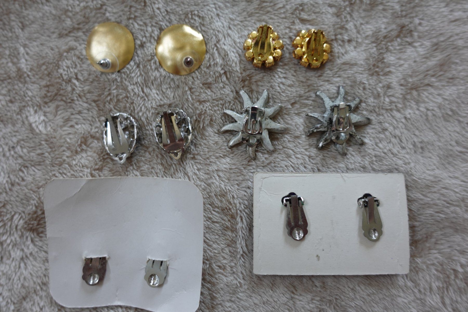 Altri gioielli: 1 schönes 40 teiliges Modeschmuck Set – Usato da rorschach venduto da Babsi64 2