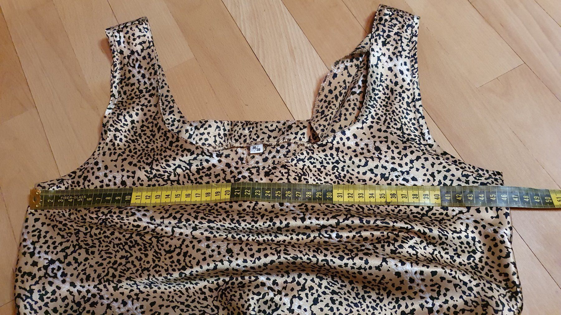 Robes: Leokleid Midi Leopard 38/40 – D'occasion à Wald ZH par CapLux 4
