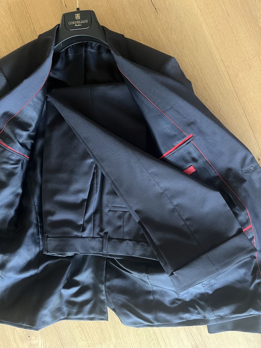 Hugo Boss Completi, tute sportive e funzionali: Hugo Anzug Komplett – Usato da Flaach venduto da josias.j 1