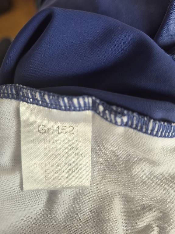 Maillots de bain: Badeanzug Gr. 152 – D'occasion à Bülach par Best-Touchdown 2