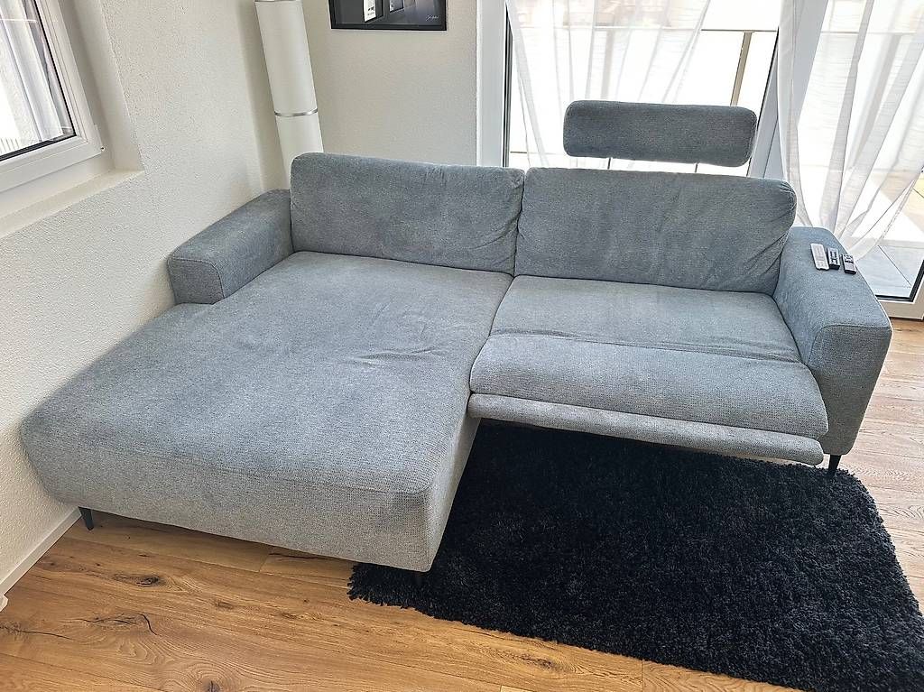 Divani: Neues Sofa Blue/Grey  – Usato da Matzingen venduto da luc_8xmx 3