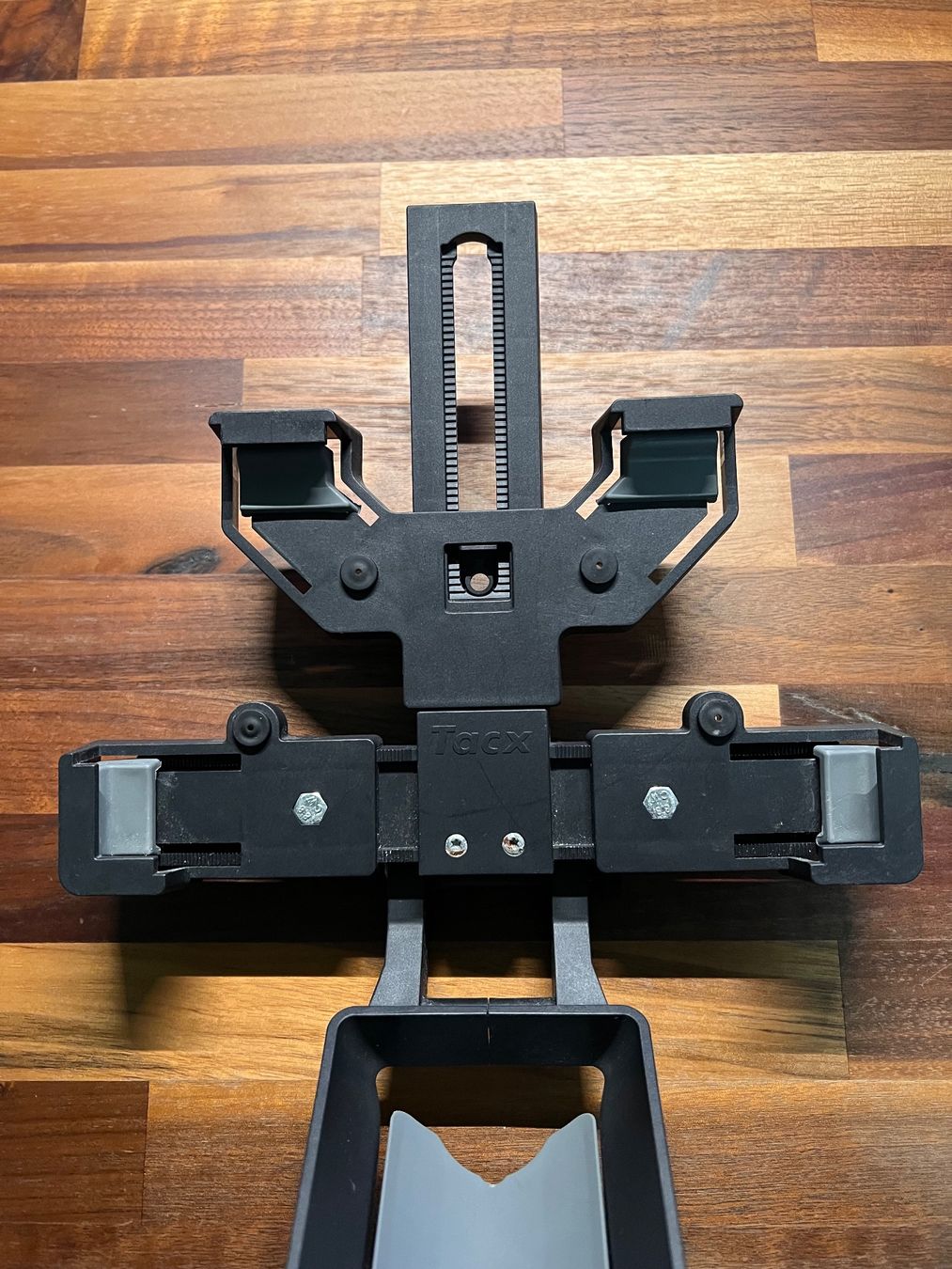 Tacx Staffa per monitor: Tacx-Tablet-Halterung – Usato da Zürich venduto da LRNT 3