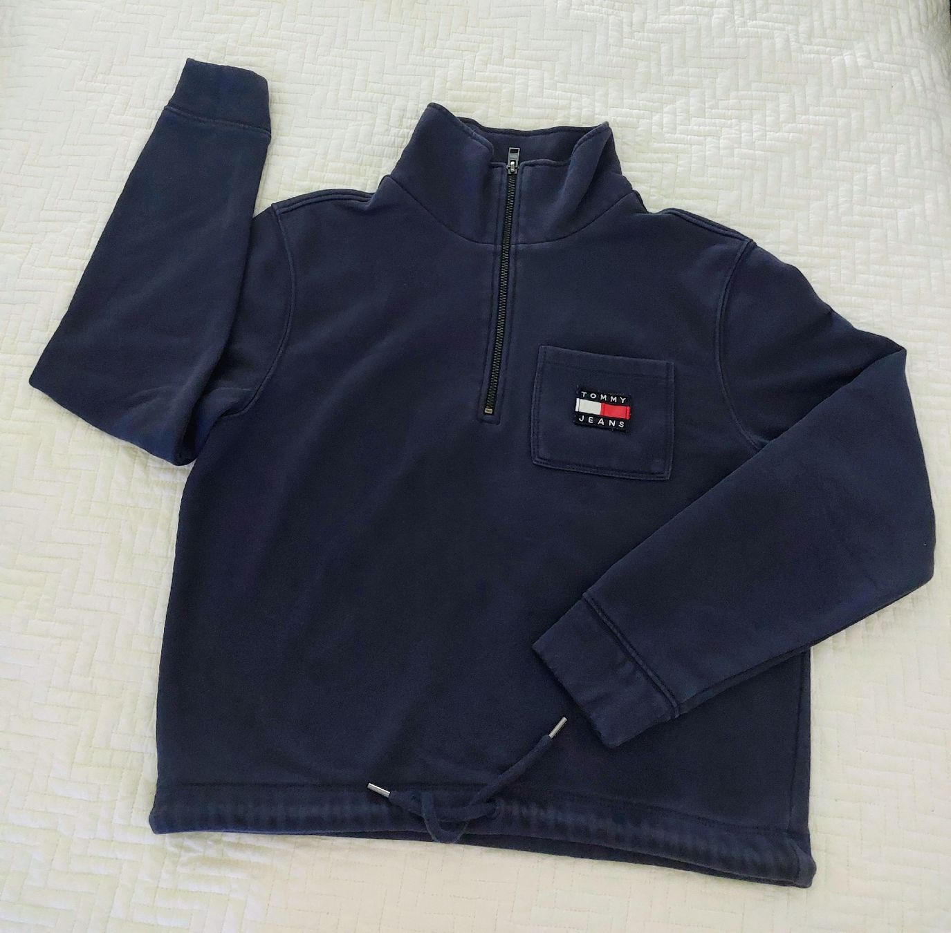 Tommy Hilfiger Lotti di vestiti: Tommy Hilfiger Set, Trainer Pullover, Jacke mit trainerhose – Usato da Zürich venduto da Martinlaehner 4