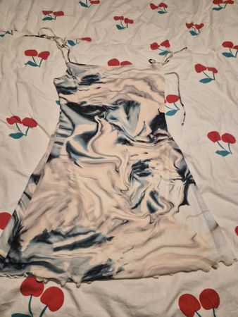 Stradivarius sommerkleid gr s neuwerig