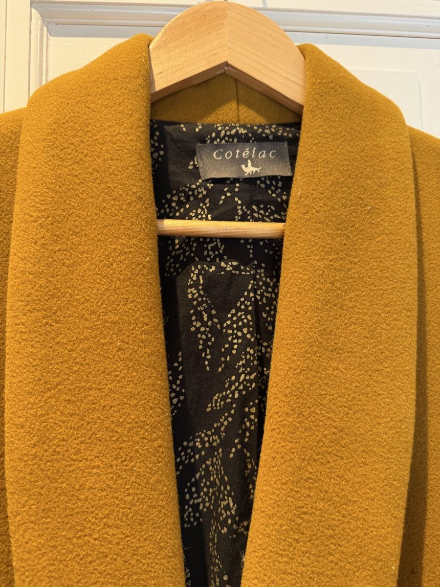 Cappotti: Cotelac wool mustard coat size 1 – Nuovo (secondo la descrizione) da Genève venduto da jud_xrl8 1