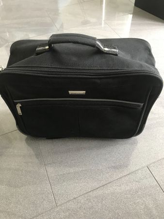 PETITE VALISE PORTE-DOCUMENTS SOUPLE env. 29cm X 40cm X 14cm