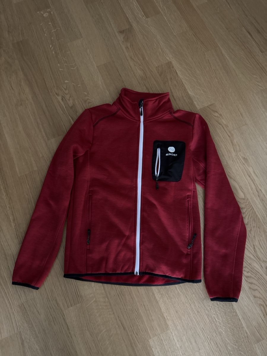 46 Nord Maglioni & Felpe: 46 Nord Jacke/Pulli mit Fleecefutter, XS, Dunkelrot – Usato da Zürich venduto da szityu 1