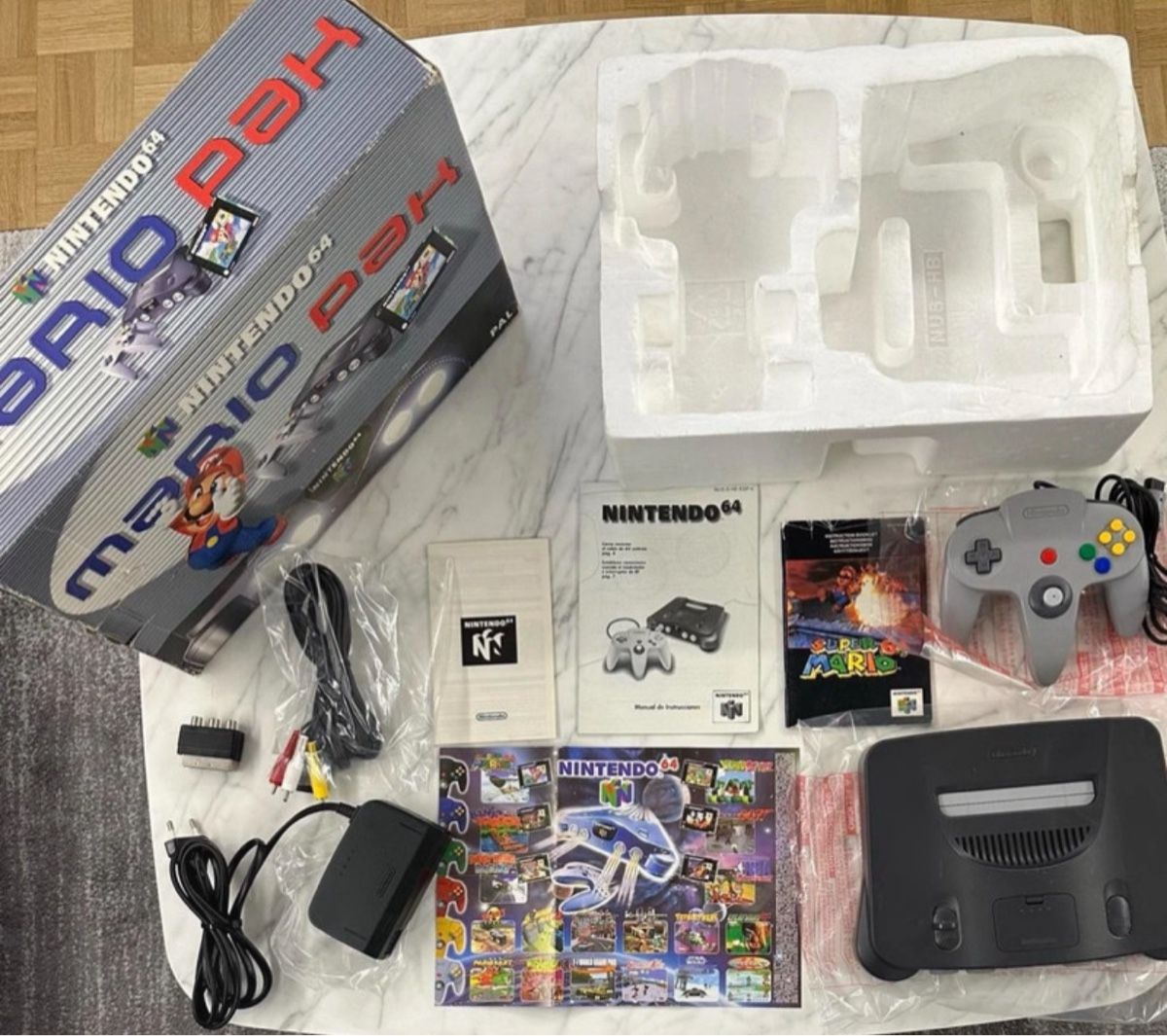 Nintendo Console: Nintendo 64 mario PAK ovp – Usato da Taverne venduto da Niko-Bellic