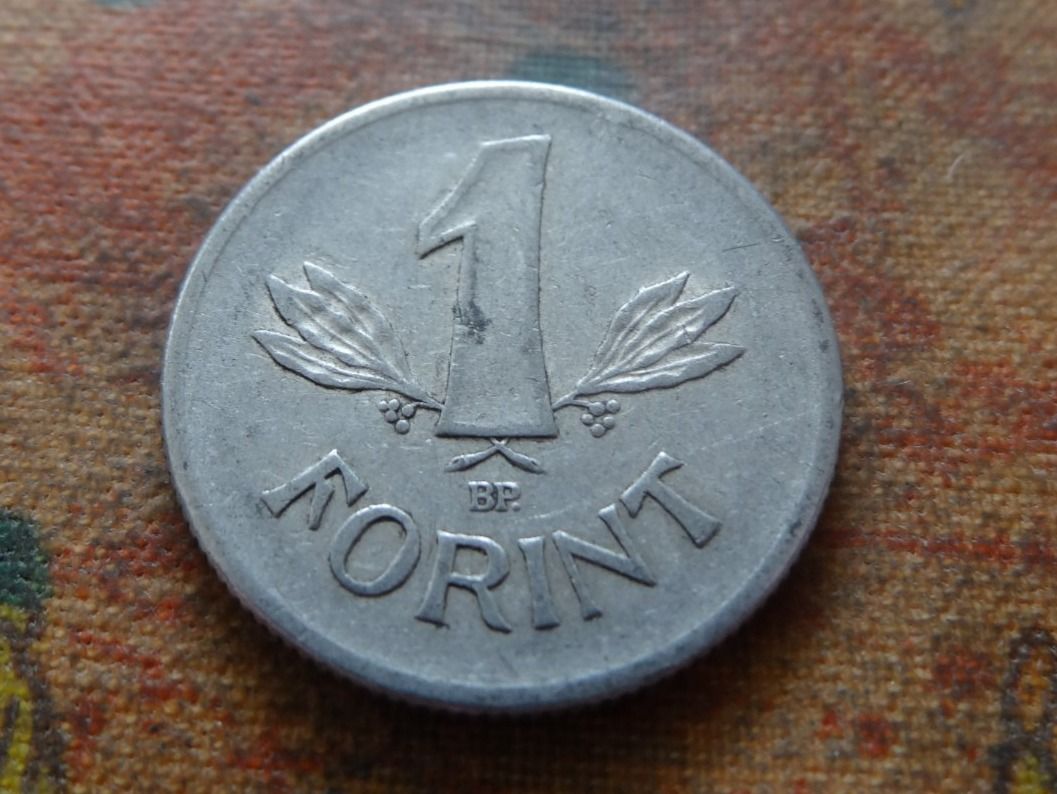 Tutti le monete: HONGRIE  1  Forint  1976 – Usato da Romanel-sur-Lausanne venduto da Swift13 1