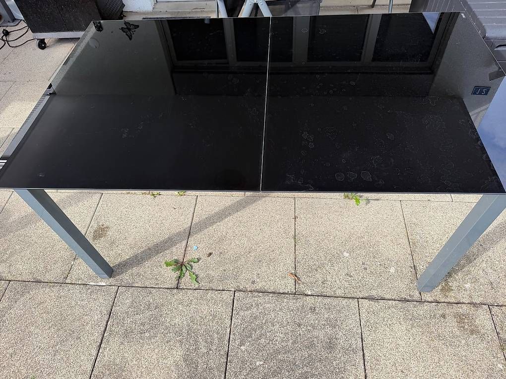 Tavoli: Glastisch mit Aluminium Rahmen – Usato da Amriswil venduto da dan_9hxh 1