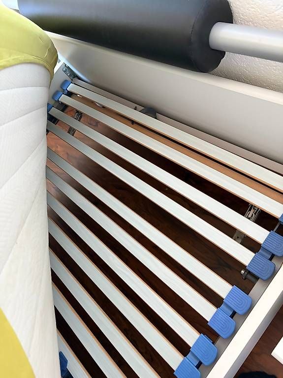 Letti: Bett inkl. Lattenrost – Usato da Mülligen venduto da onetobias00 2