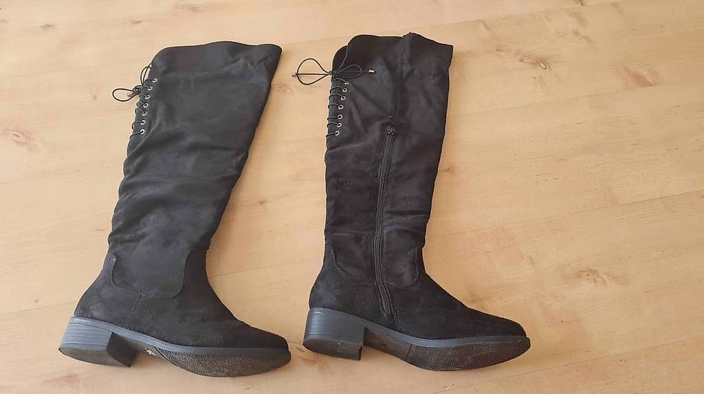 Damenschuhe: Bottes en daim taille 38 – Gebraucht aus Versoix von oliviera71 1