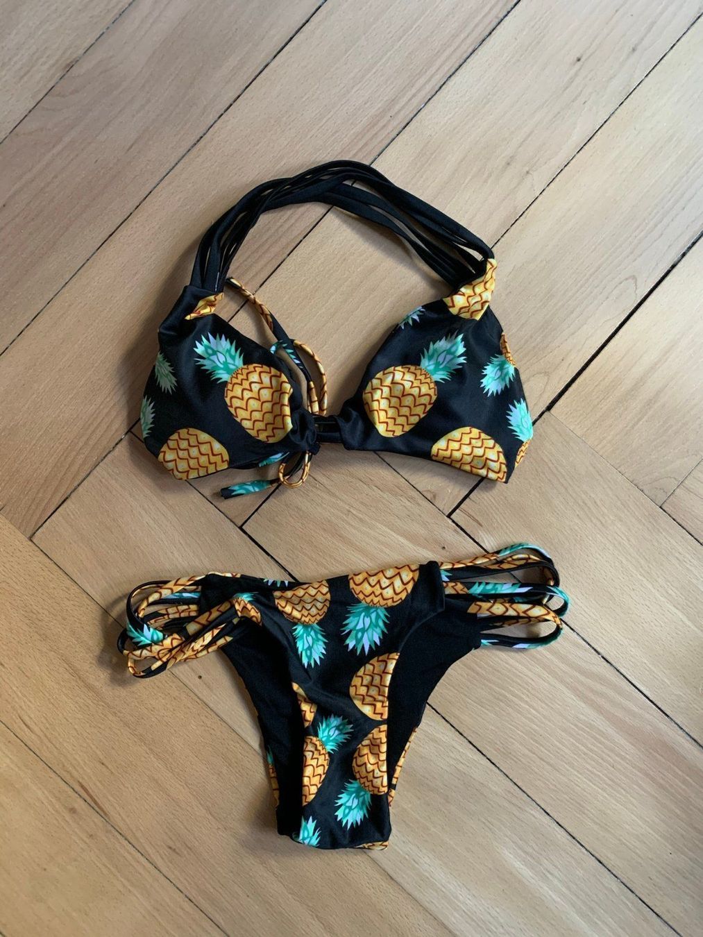 Badekleider & Bikinis: Ananas Bikini schwarz - S – Gebraucht aus Zürich von Diazaio
