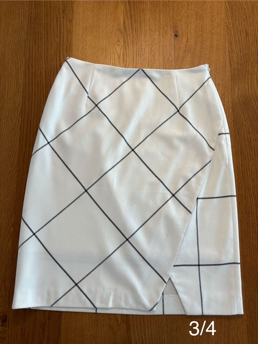 Lotti di vestiti: 6er Set top mini und 3/4 Röcke – Usato da Meyriez venduto da oli1984 6