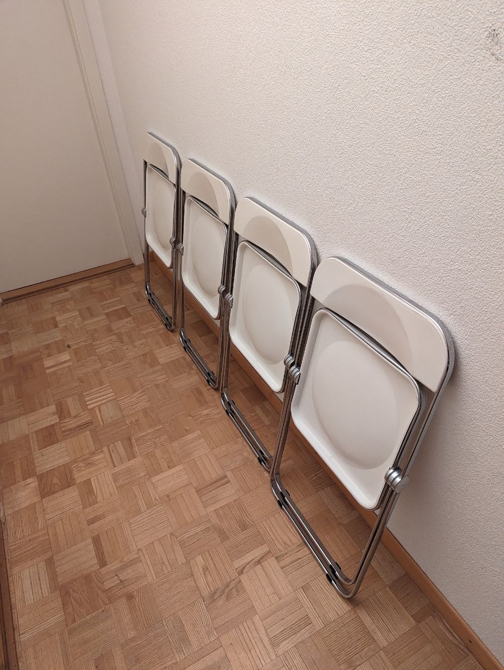 Castelli Stühle: 4 Stück plia castelli klappstuhl Weiss – Gebraucht aus Luzern von philipruth 2