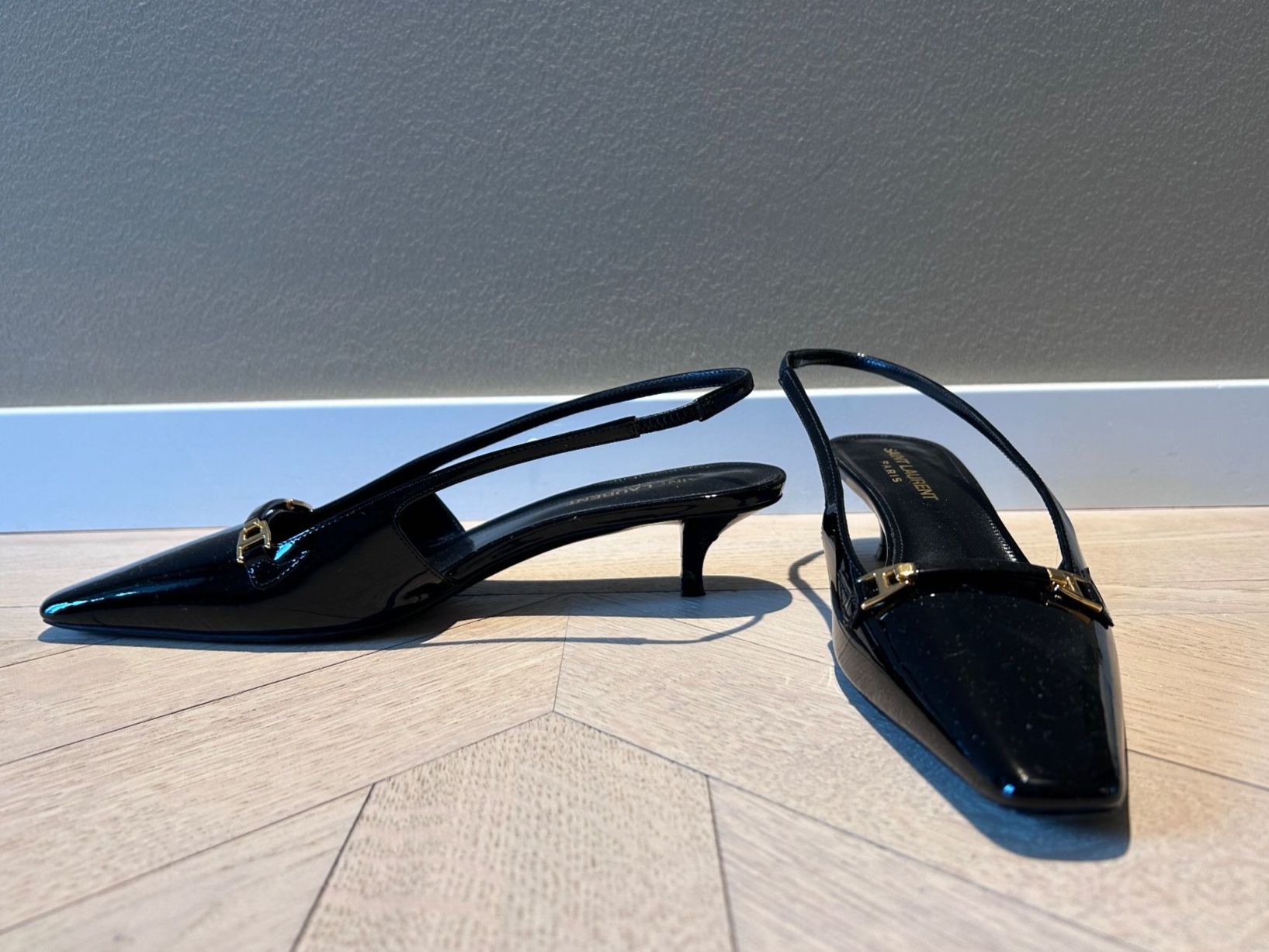 Scarpe da donna: Saint Laurent Slingbacks – Usato da Zollikon venduto da iri_nz2l 1