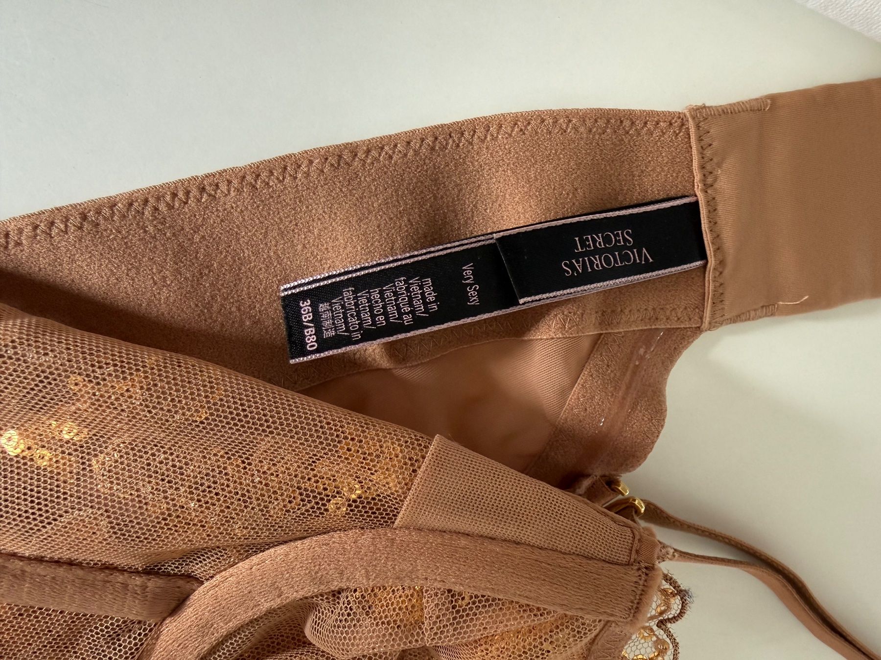 Victoria's Secret Top: Victoriasecrets korset 36B – Usato da Pratteln venduto da and_d9fc 2