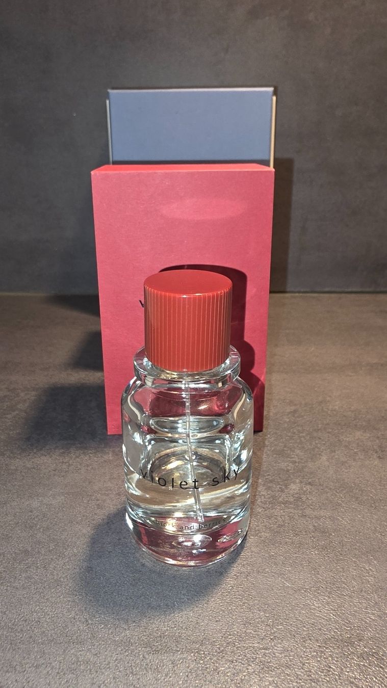 Profumi & Eau de Toilette: Violet Sky - Björk & Berries – Usato da Lausanne venduto da Andonia