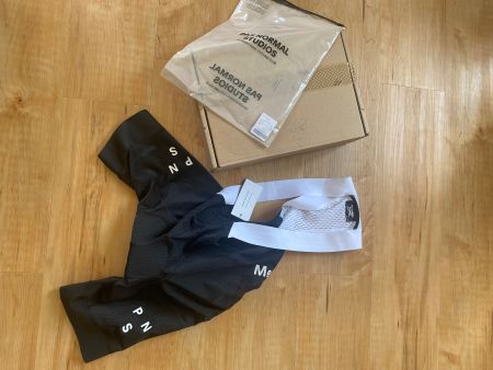 Pas Normal Studios Mechanism bib shorts small schwarz