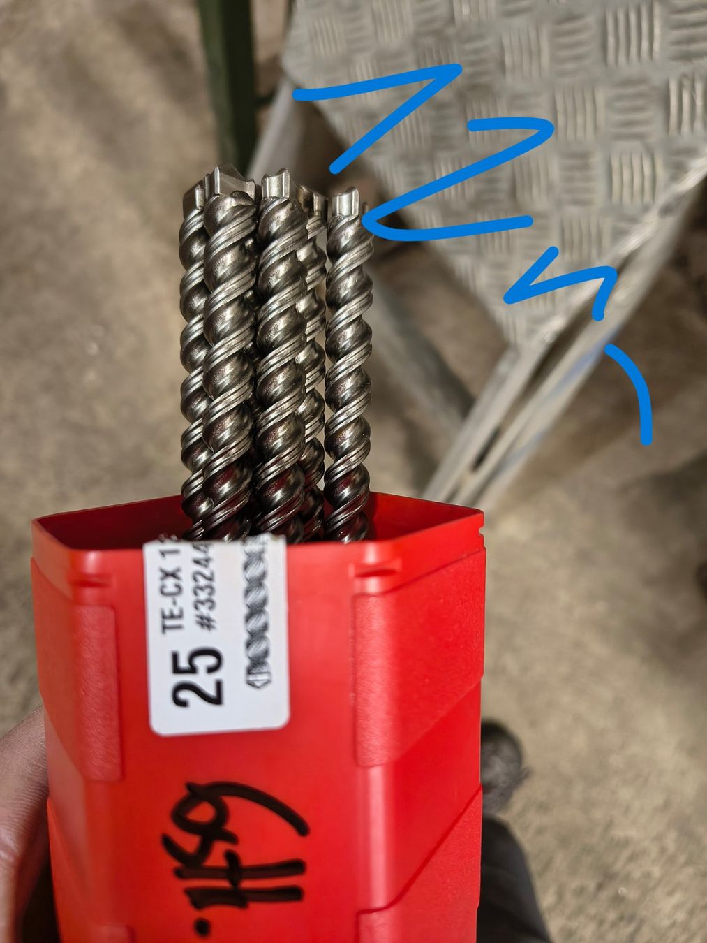 Hilti Tutti gli attrezzi: Hilti Bohrer 12mm – Nuovo (secondo la descrizione) da Oberhelfenschwil venduto da Leanhar13