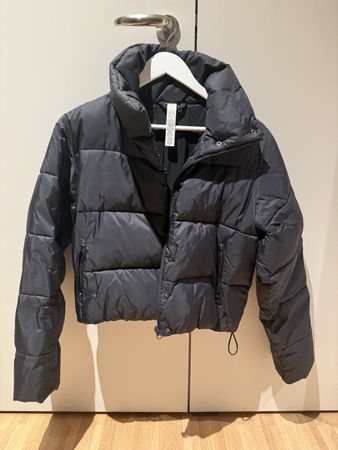 Puffer Jacke Alo Yoga