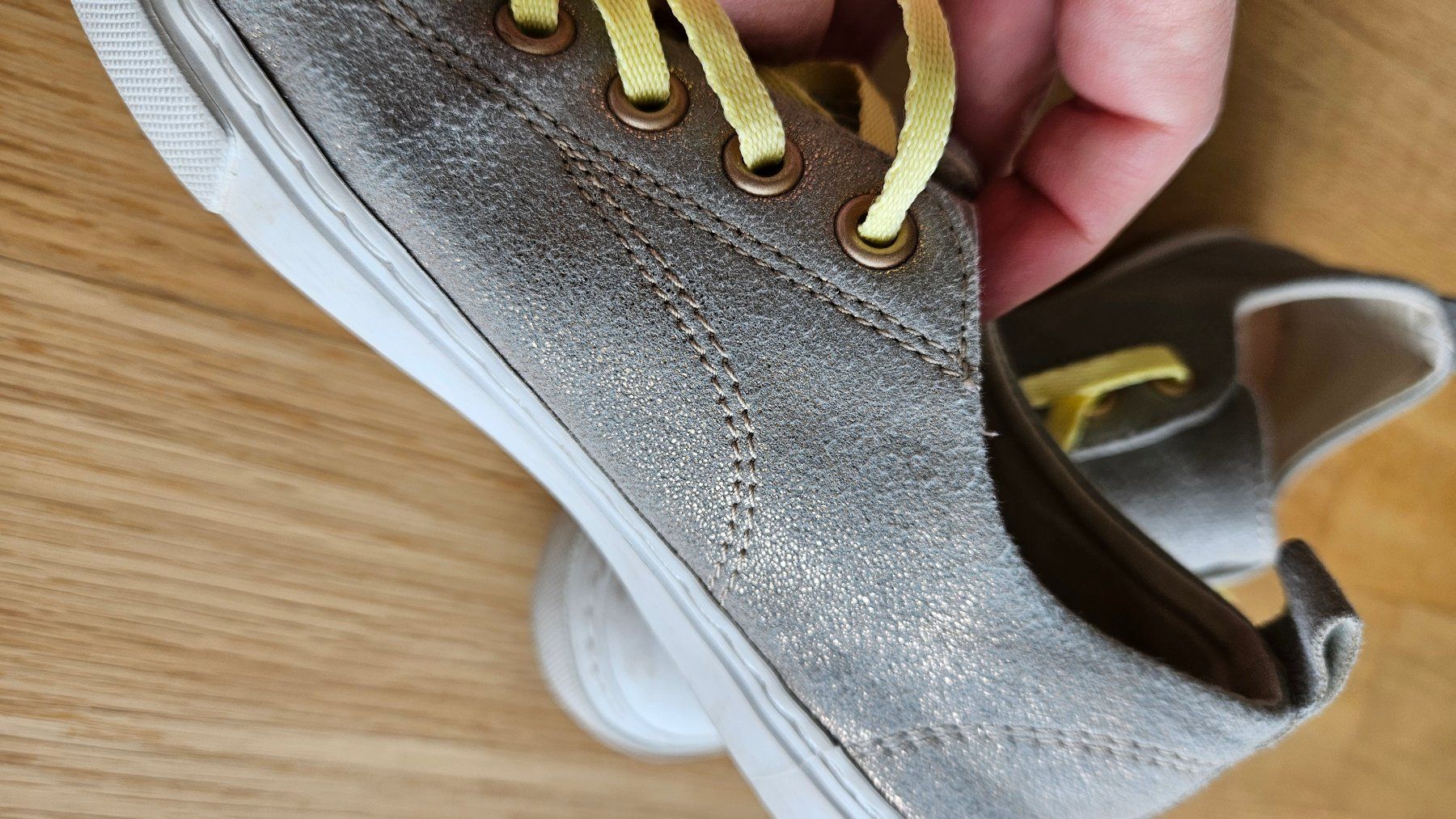 Scarpe per ragazze: RED Wagon Mädchen Low-Top Sneakers 32 – Usato da Gossau SG venduto da dolores_x 4