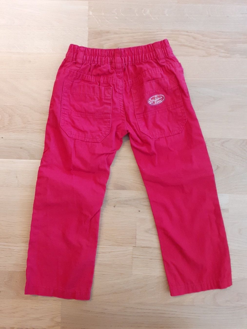 Pantaloni: Rote Stoffhose, Gr. 98 – Usato da Wabern venduto da jeroalila 1