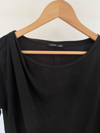 ZARA Langarmshirt Gr. S – eleganter drapierter Ausschnitt