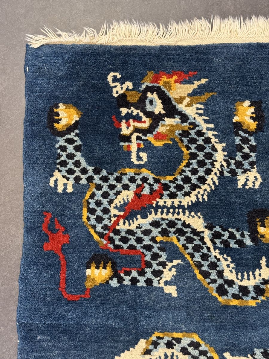 Tappeti: Chinesischer Teppich mit Drachenmotiv – Usato da Liestal venduto da galerie_nategh 2