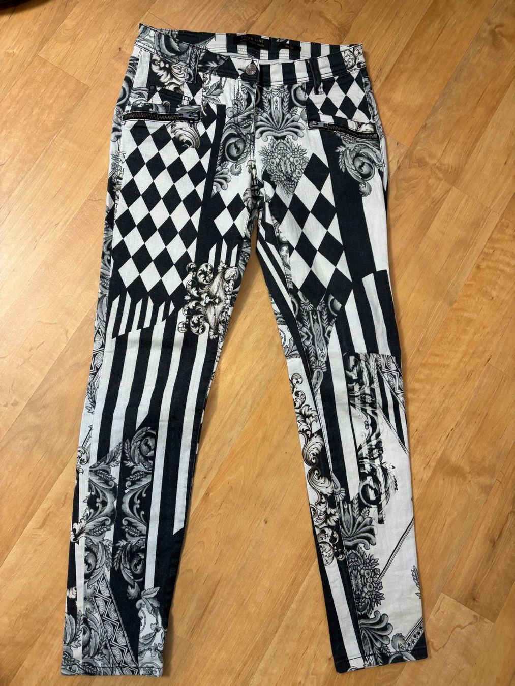 Raffaello Rossi Hosen: Einzigartige Hose RAFFAELLO ROSSI Gr. 38 – Gebraucht aus Willisau von ani_gtk8