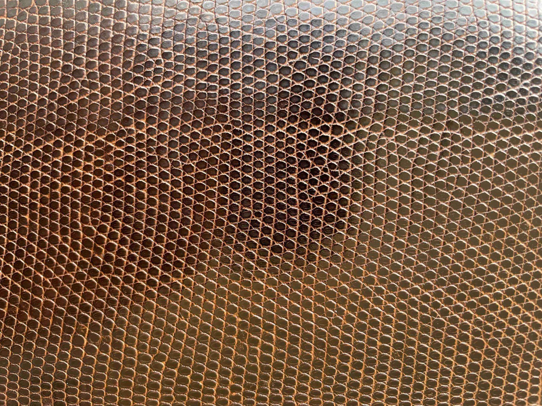 Borse da donna: Sac à main vintage en cuir de python véritable. – Usato da Sion venduto da Linkebeek 4