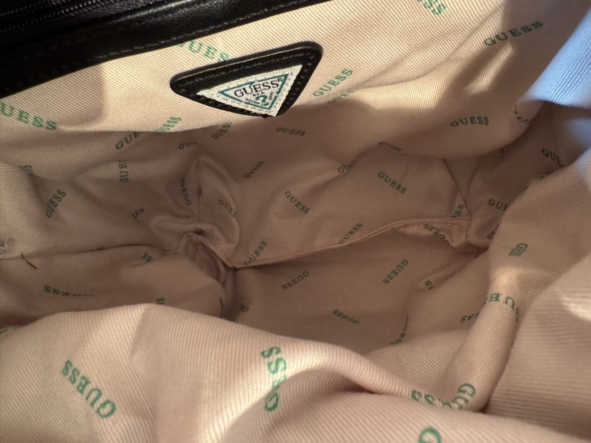 Guess Zaini: Guess Eco Gemma Mini-Rucksack, Neuwertig – Nuovo (secondo la descrizione) da Winterthur venduto da Schluffi1 2