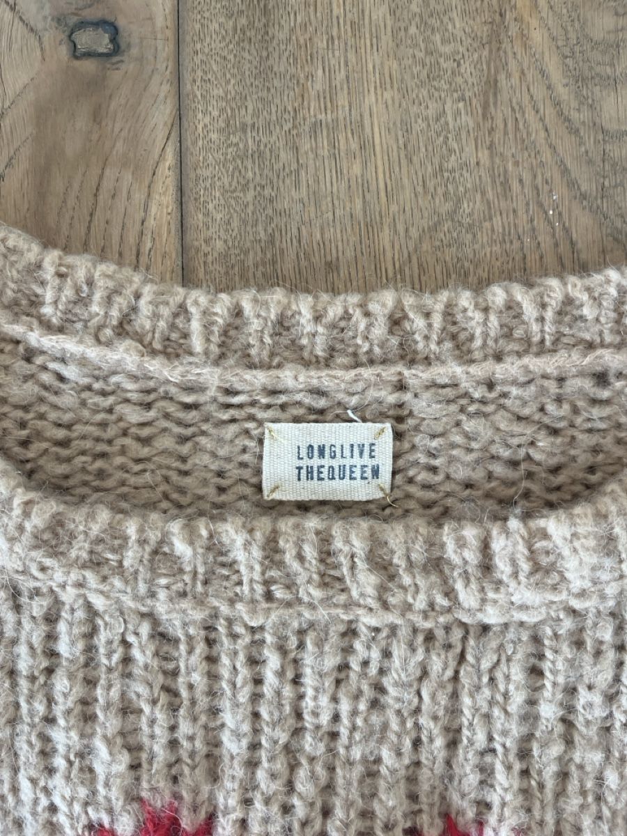 Pullover & Sweatshirts: Pullover Longlive The Queen Herz beige Grösse 16 – Gebraucht aus Zollikofen von KundB 1