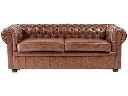 Sofas: Chesterfield Sofa (3-Sitzer) – Neu und originalverpackt aus Gränichen von cor_b9m6