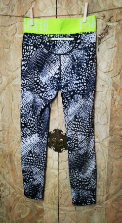 Sporttights / Sportleggings gemustert - S