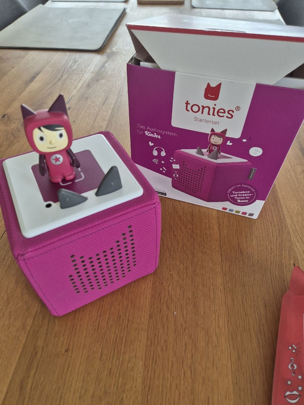 Tonies Lettore multimediale portatile: Toniebox Starterset Beere + 2 Figuren gratis dazu. – Usato da Siebnen venduto da a.kuri