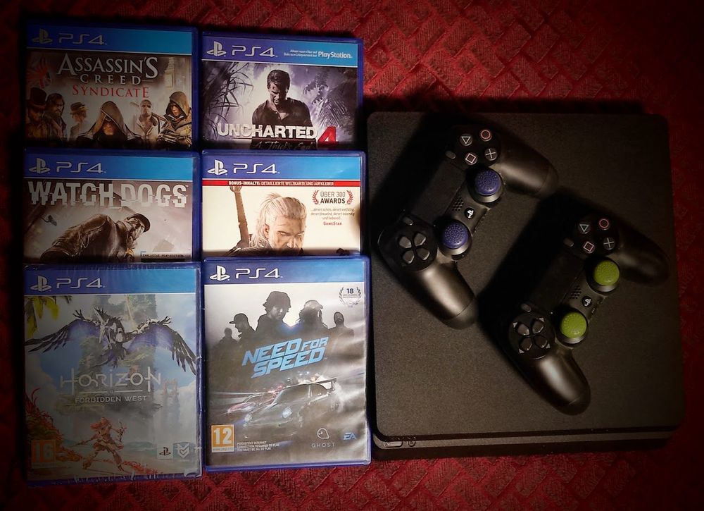 Playstation 4, 2 Controller, 6 Spiele, PS4 CUH2216B, 1 TB Kaufen auf