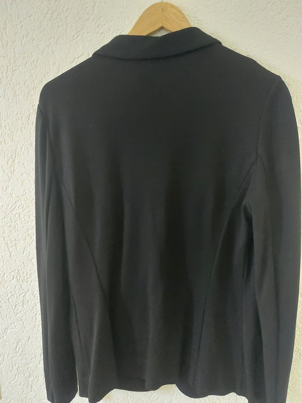 Benetton Jacken: Veston noir Benetton gr 40 – Gebraucht aus Delémont von Petitlutin 1